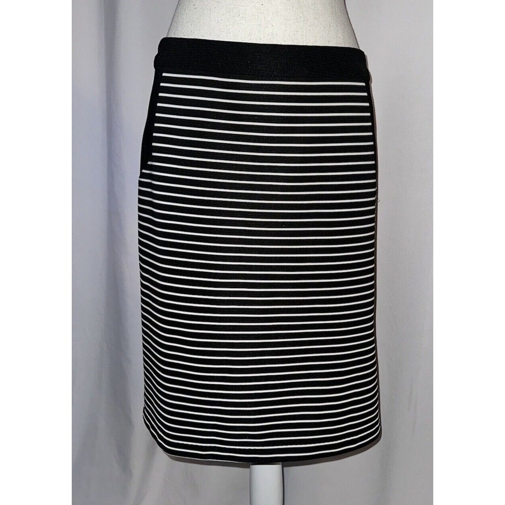Kenzie Skirt Womens Size M Striped Stretch Above the Knee Zip Closure Side Slit - Picture 3 of 10